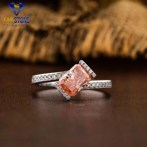 1.65+ Carat Radiant & Round Cut Diamond Ring, Engagement Ring, Wedding Ring, E Color, VVS2-VS2 Clarity