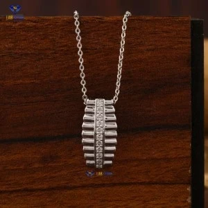 0.178+ Carat Round Brilliant Cut Diamond Pendant, Engagement Pendant, Wedding Pendant, E Color, VVS2-VS2 Clarity