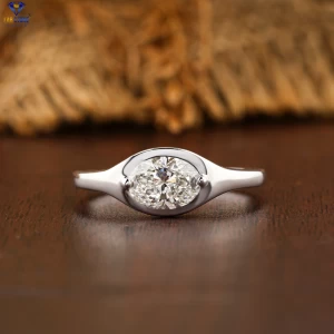 0.95+ Carat Oval Brilliant Cut Diamond Ring, Engagement Ring, Wedding Ring, E Color, VVS2-VS2 Clarity