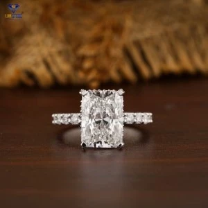 3.90+ Carat Radiant And Round Brilliant Cut Diamond Ring, Engagement Ring, Wedding Ring, E Color, VVS2-VS2 Clarity