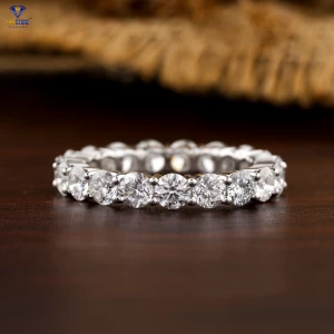 4.00+ Carat Round Brilliant Cut Diamond Ring, Engagement Ring, Wedding Ring, E Color, VVS2-VS2 Clarity