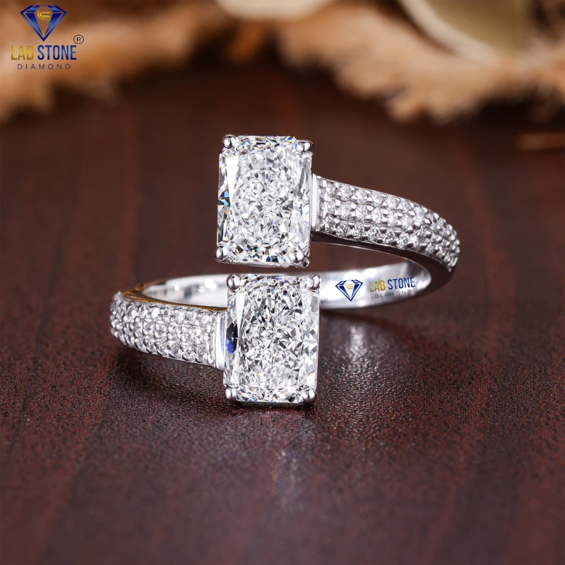 2.41+Carat Radiant & Round Cut Diamond White Gold Ring / Twisted Ring / EF-VS Colour