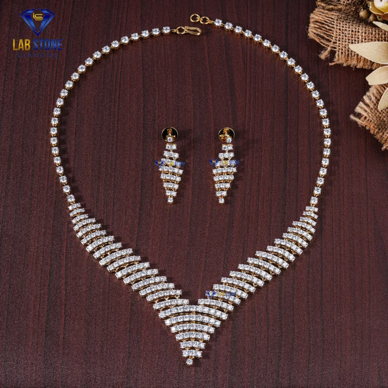 32.89+ Carat Round Cut Diamond Yellow Gold Necklace / Charm Necklace / EF-VS Colour