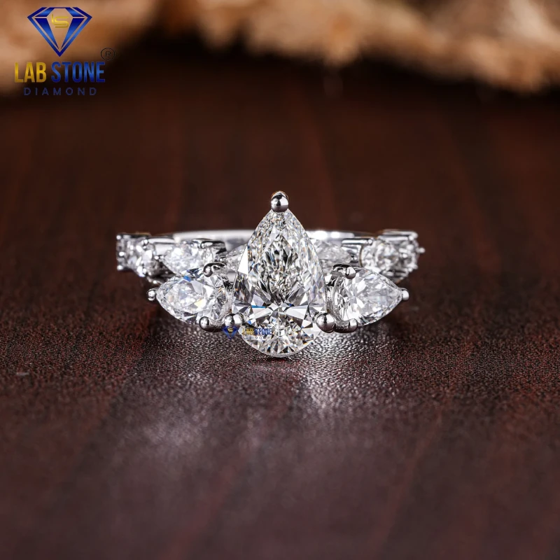 2.78+ Carat Pear Cut Diamond White Gold Ring / Ring with Band / EF Color VS clarity