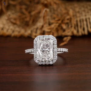 3.78+ Carat Radiant and Round Brilliant Cut Diamond Ring, Engagement Ring, Wedding Ring, E Color, VVS2-VS2 Clarity