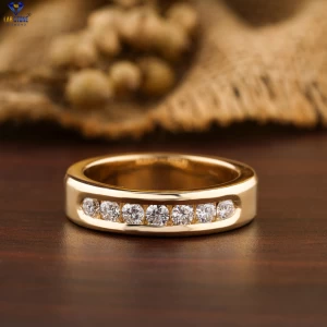 0.71+ Carat Round Brilliant Cut Diamond Ring, Engagement Ring, Wedding Ring, E Color, VVS2-VS2 Clarity