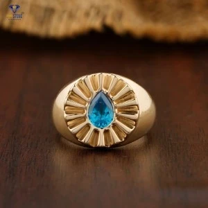 0.64+ Carat Pear Brilliant Cut Diamond Ring, Engagement Ring, Wedding Ring, E Color, VVS2-VS2 Clarity