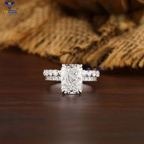 3.825+ Carat Radiant & Round Cut Diamond Ring, Engagement Ring, Wedding Ring, E Color, VVS2-VS2 Clarity