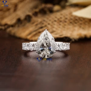 4.08+ Carat Pear & Round Brilliant Cut Diamond Ring, Engagement Ring, Wedding Ring, E Color, VVS2-VS2 Clarity