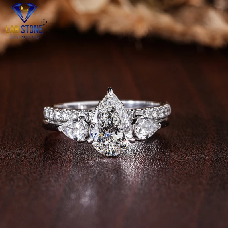 1.90+ Carat Pear & Round Cut Diamond White Gold Ring / Ring with Band / EF Color VS clarity