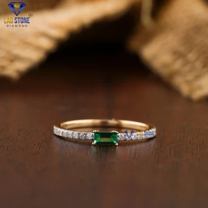 0.16+ Carat Fancy Green Buguette and Round Brilliant Cut Diamond Ring, Engagement Ring, Wedding Ring, E Color, VVS2-VS2 Clarity