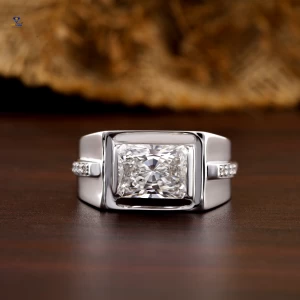 3.58+ Carat Radiant And Round Brilliant Cut Diamond Ring,Man's Ring, Engagement Ring, Wedding Ring, E Color, VVS2-VS2 Clarity